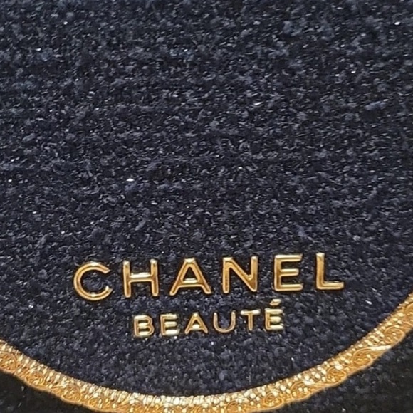 Chanel Black and Gold Cosmetic Pouch - Picture 6 of 6